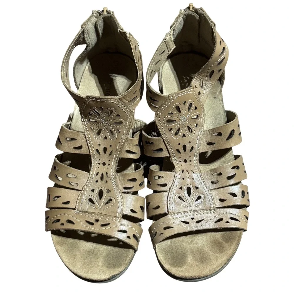 Earth Origins Ruby Women's Tan Leather Cutout Wedge Sandals Back Zip Size 8.5